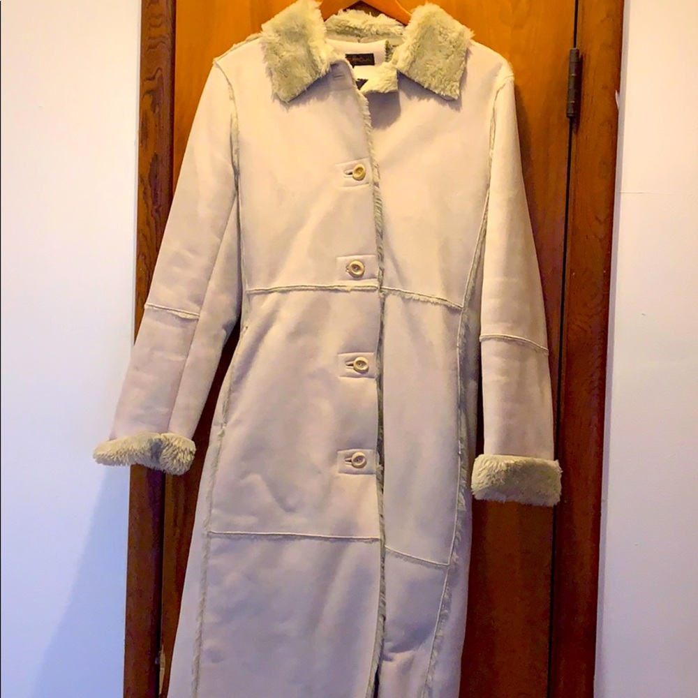 Women’s shearling jacket. Barely used.